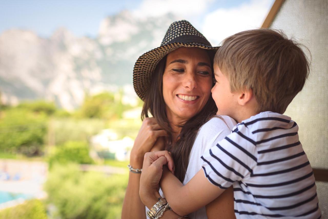 Hotel Garni Villa Magnolia Torbole Sul Garda Luaran gambar
