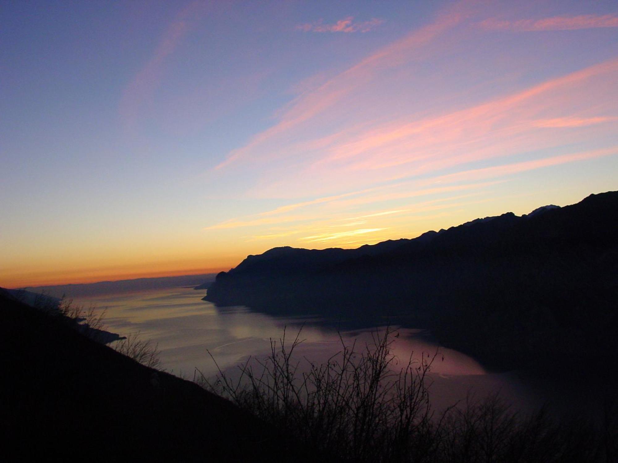 Hotel Garni Villa Magnolia Torbole Sul Garda Luaran gambar