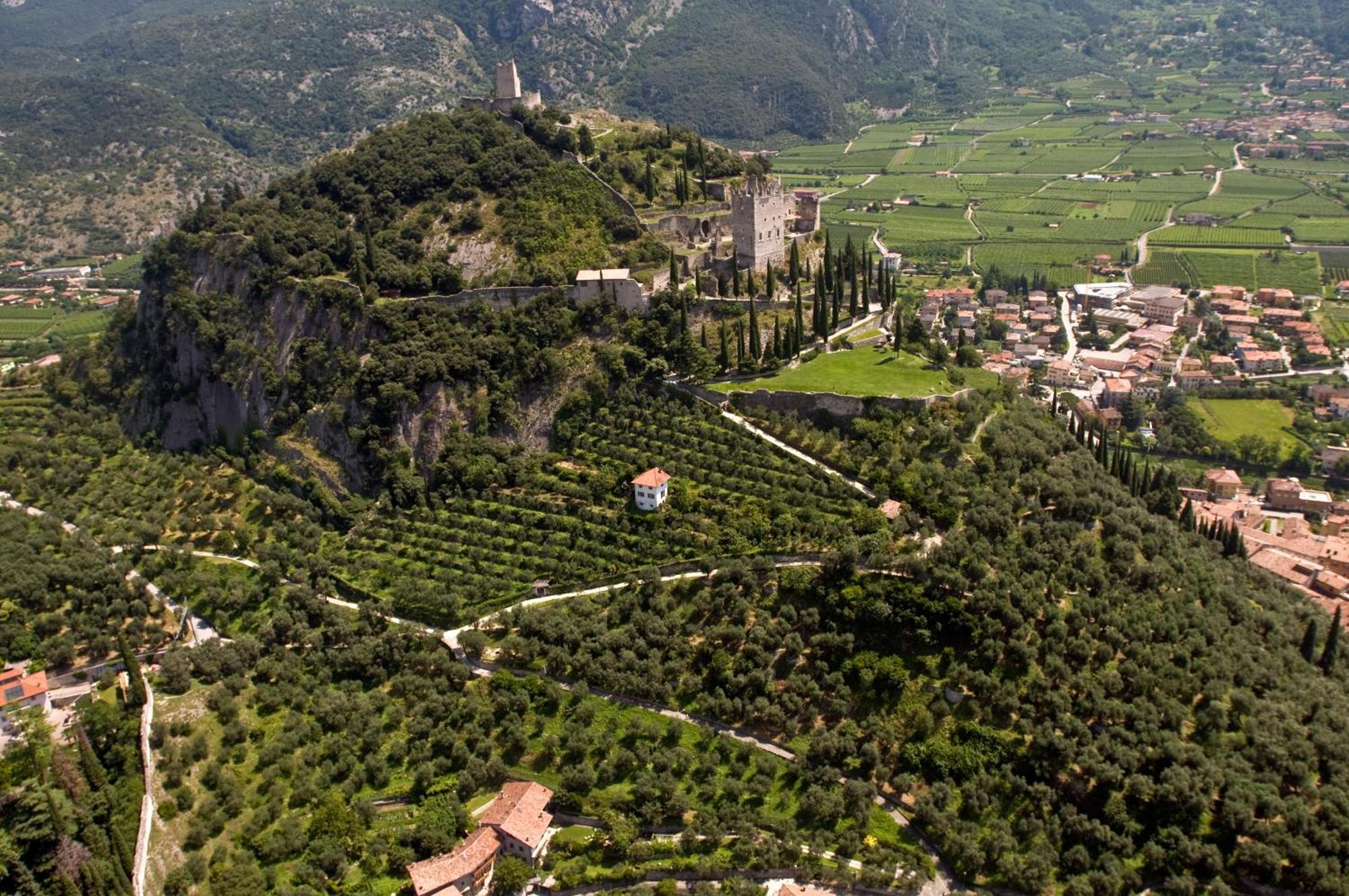 Hotel Garni Villa Magnolia Torbole Sul Garda Luaran gambar