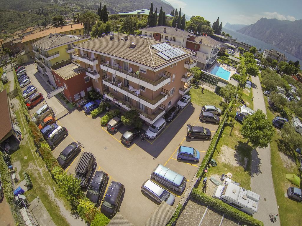 Hotel Garni Villa Magnolia Torbole Sul Garda Luaran gambar